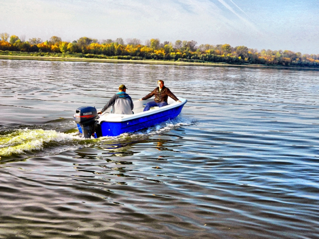 Wyatboat 430 (стеклопластиковый тримаран)